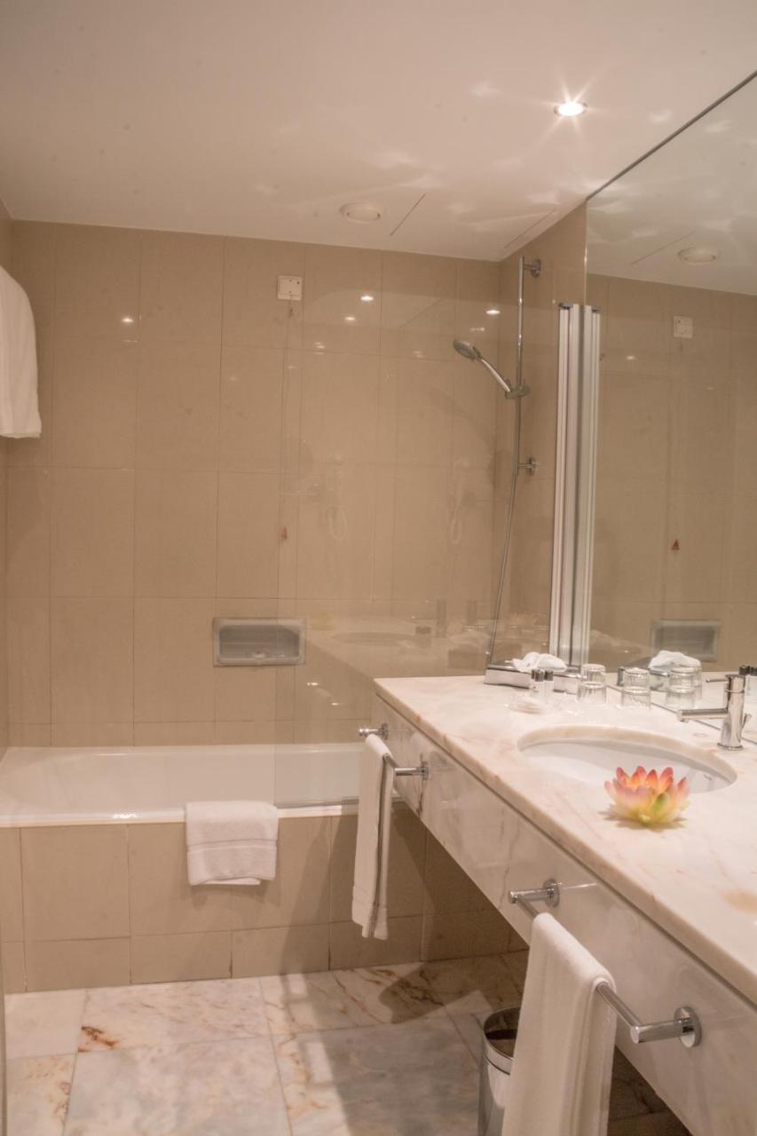 Pestana Madeira Beach Club ฟุงชาล ภายนอก รูปภาพ